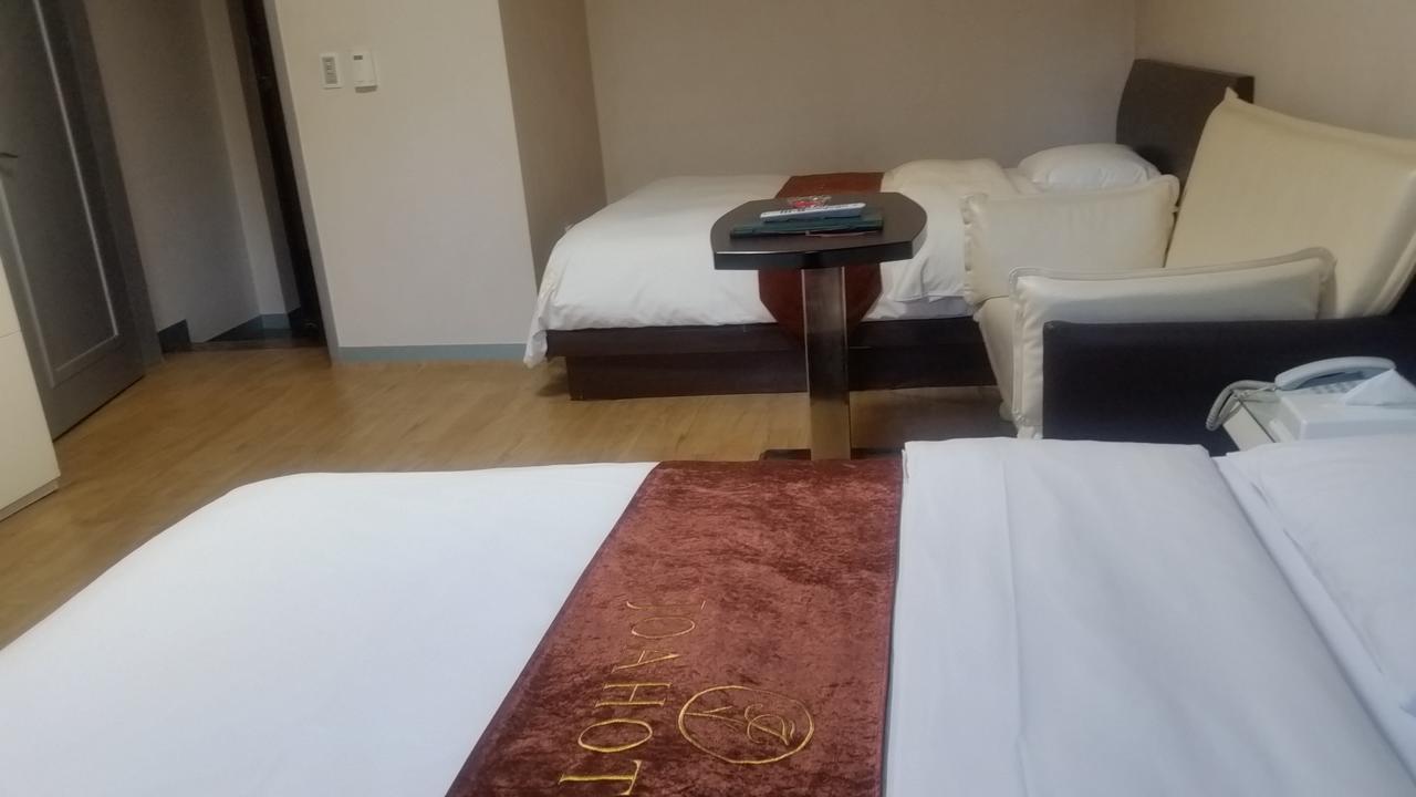 Joa Hotel Τσεονγκού Εξωτερικό φωτογραφία